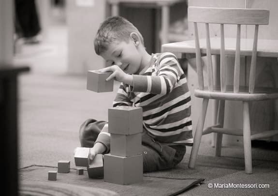 What You Need to Know About Montessori and Play