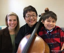 Dayton Philharmonic cellist visits the Bergamo Blu Primary Room